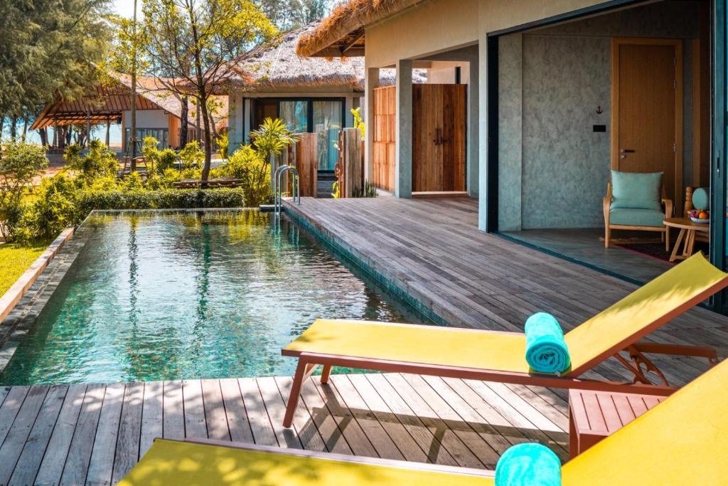 Private pool villa at JATI Resort on Koh Russey Island in Cambodia